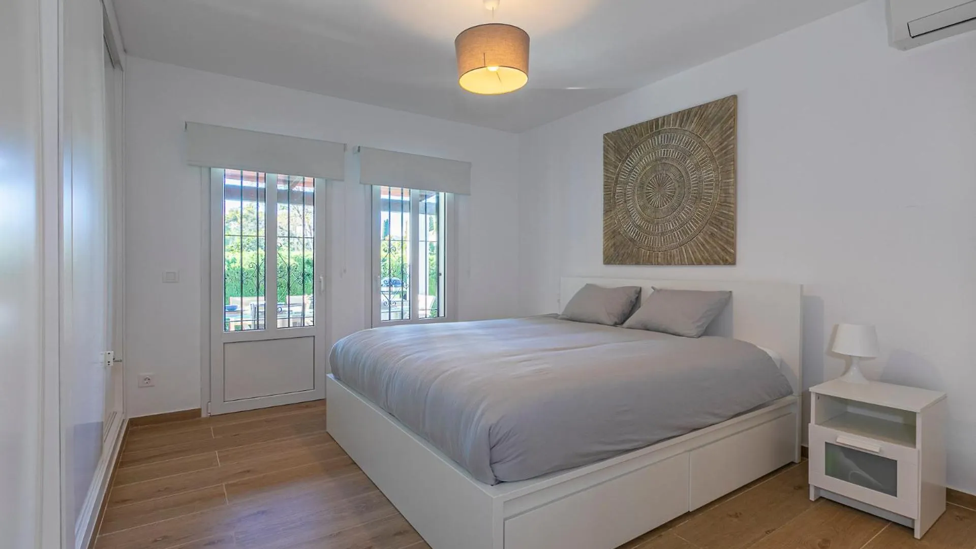 Apartamento El Estilo Andaluz A Pie De Playa Estepona 0*,  España